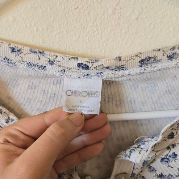 Vintage 1990s Cherokee Dainty Feminine Blue Floral Button Collar Blouse Top - Picture 5 of 6